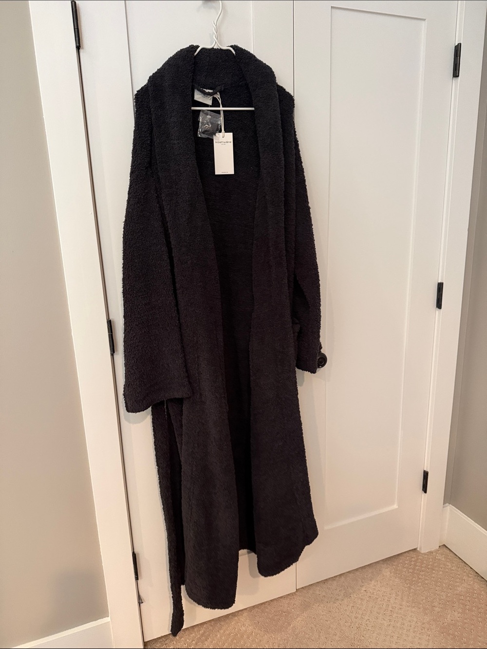 Cozy Black Long Open-Front Men's Cardigan
